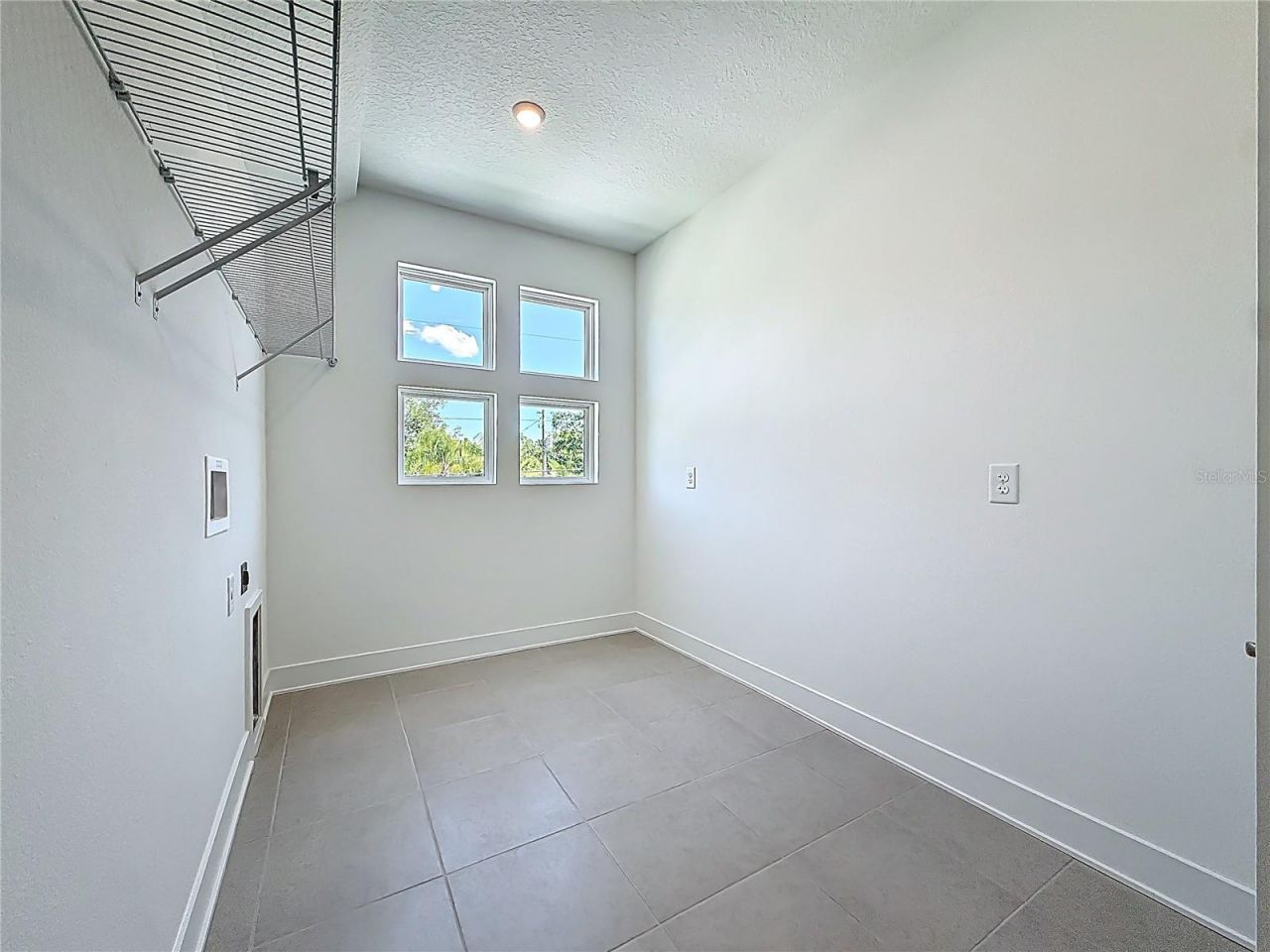 4732 W Wallcraft Avenue, Tampa, FL 33611 Photo