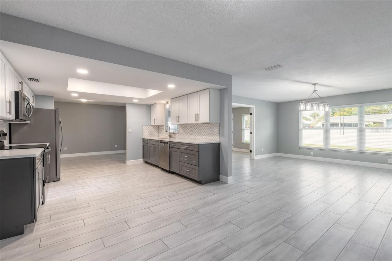 2509 Milton Avenue, New Smyrna Beach, FL 32168 Photo