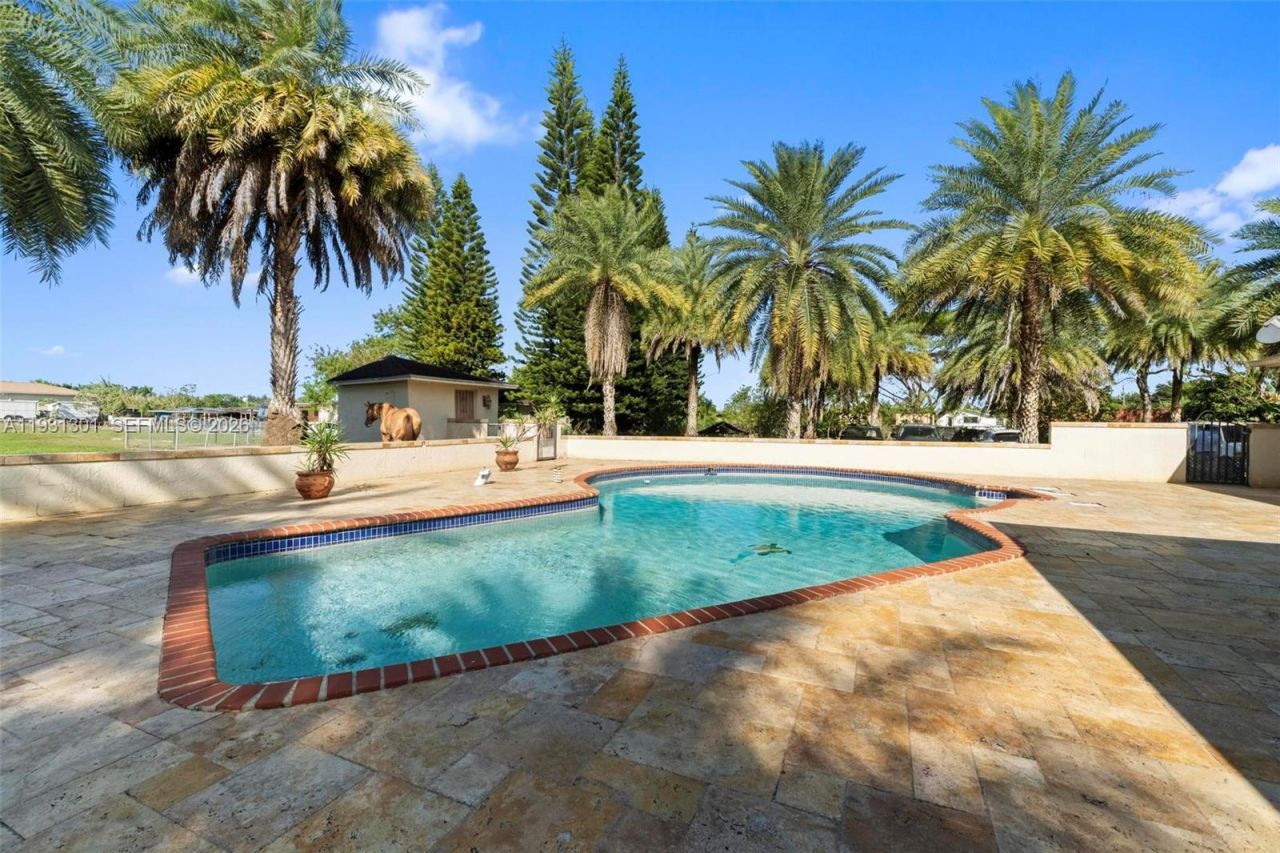 Please Call For Address, Miami, FL 33196 Photo