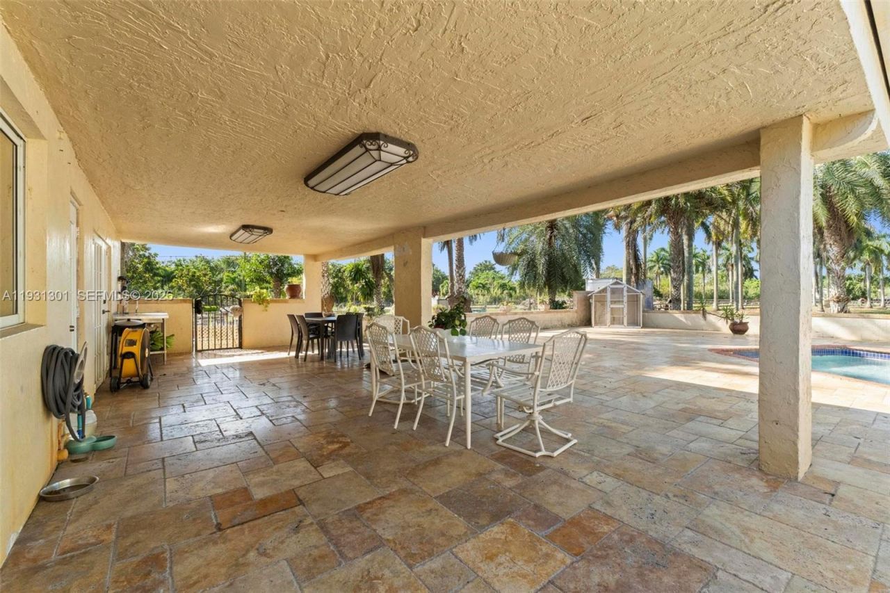 Please Call For Address, Miami, FL 33196 Photo