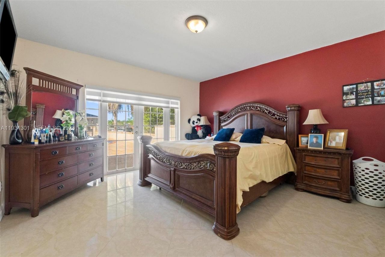 Please Call For Address, Miami, FL 33196 Photo