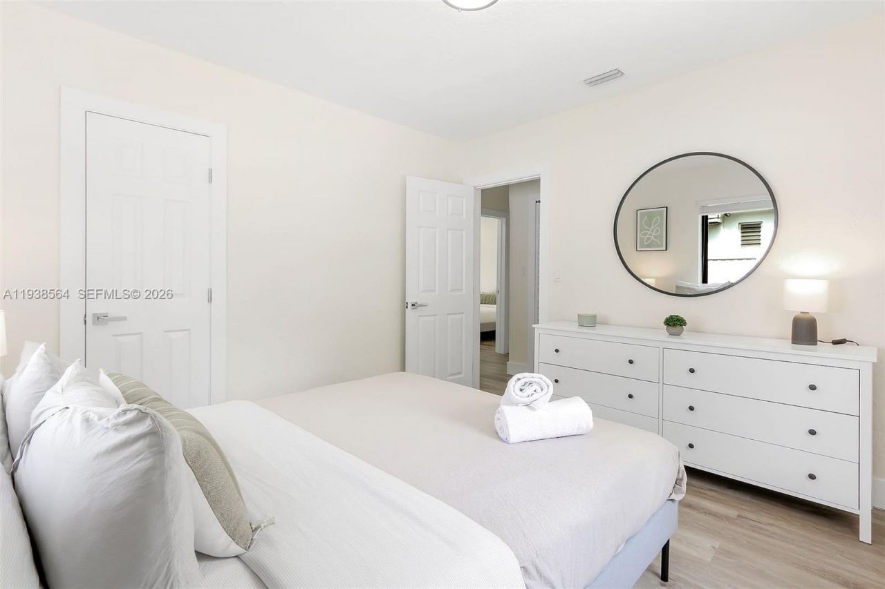 1335 NE 133rd St, North Miami, FL 33161 Photo