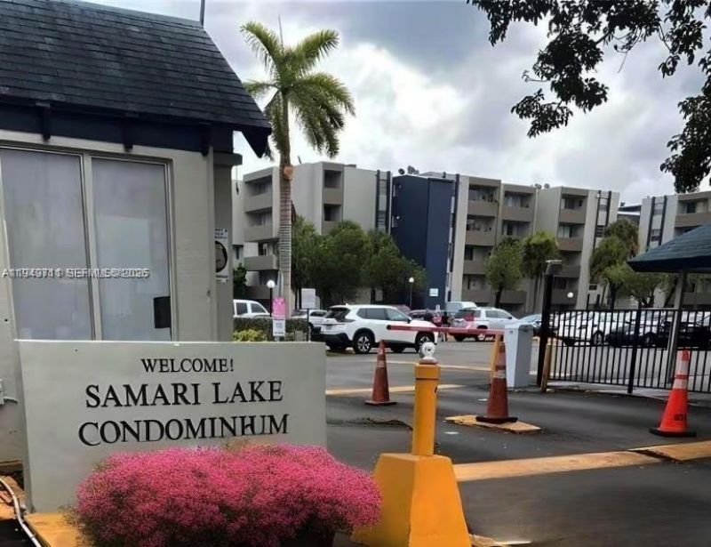 10000 NW 80th Ct, Unit 2247, Hialeah Gardens, FL 33016 Photo