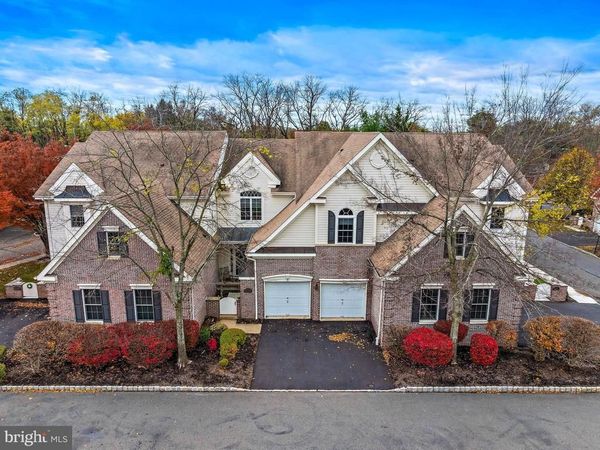 3 VENTANA COURT, LAWRENCE TOWNSHIP, NJ 08648