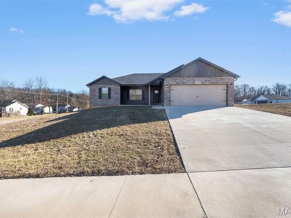 994 Rifle Drive, Cape Girardeau, MO 63701