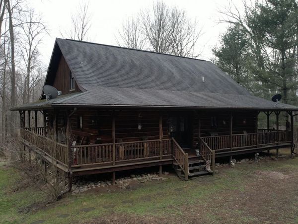 1254 Burbank Road, Quincy, MI 49082