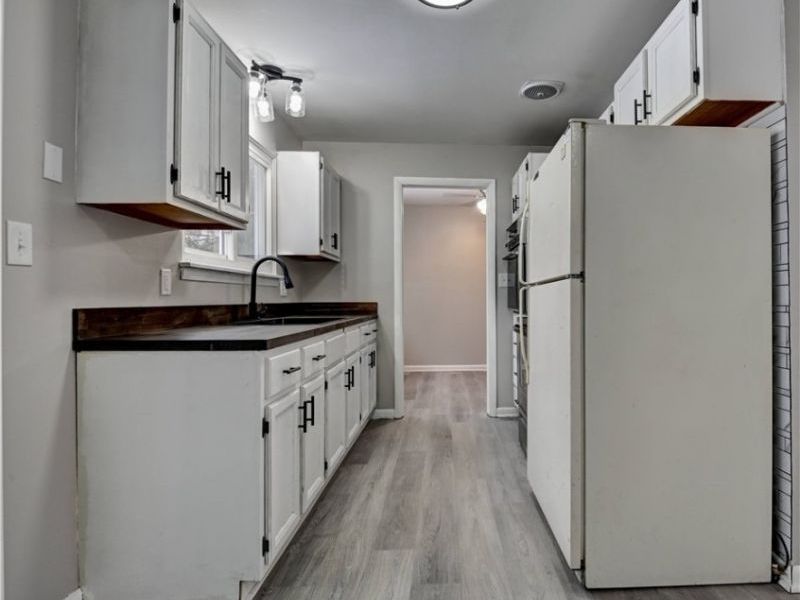 10645 Wilma Avenue NE, Alliance, OH 44601 Photo 10