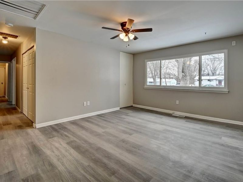 10645 Wilma Avenue NE, Alliance, OH 44601 Photo 6