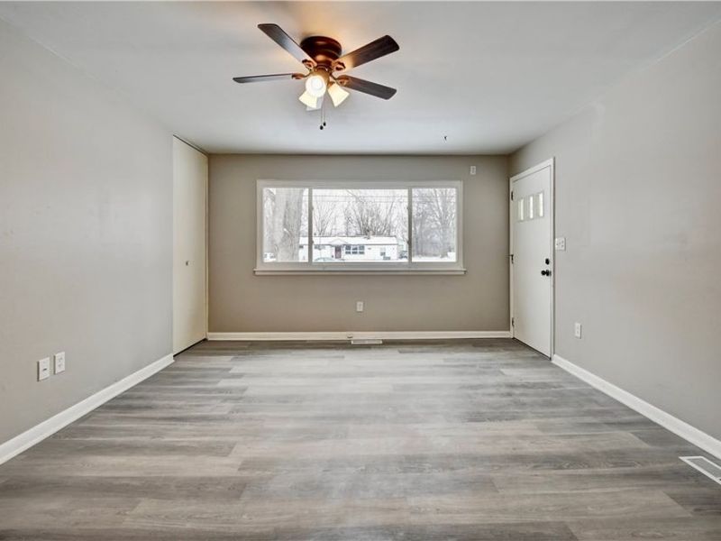 10645 Wilma Avenue NE, Alliance, OH 44601 Photo 7