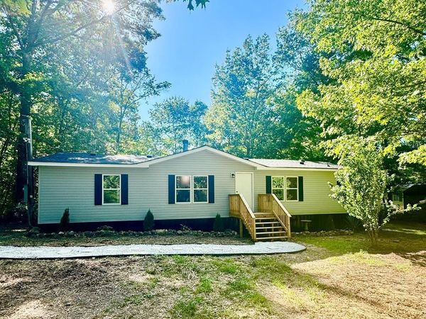 601 Foxwood Drive, Crossville, TN 38571