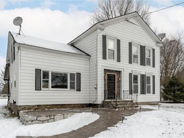 40 W Main Street, Earlville, NY 13332