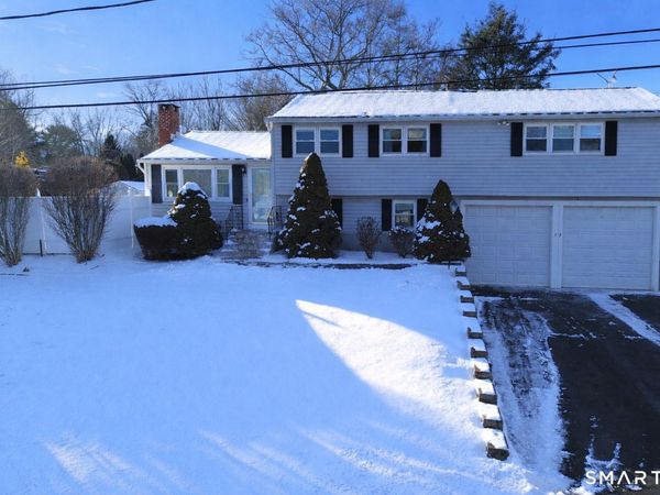 19 Evergreen, Clinton, CT 06413