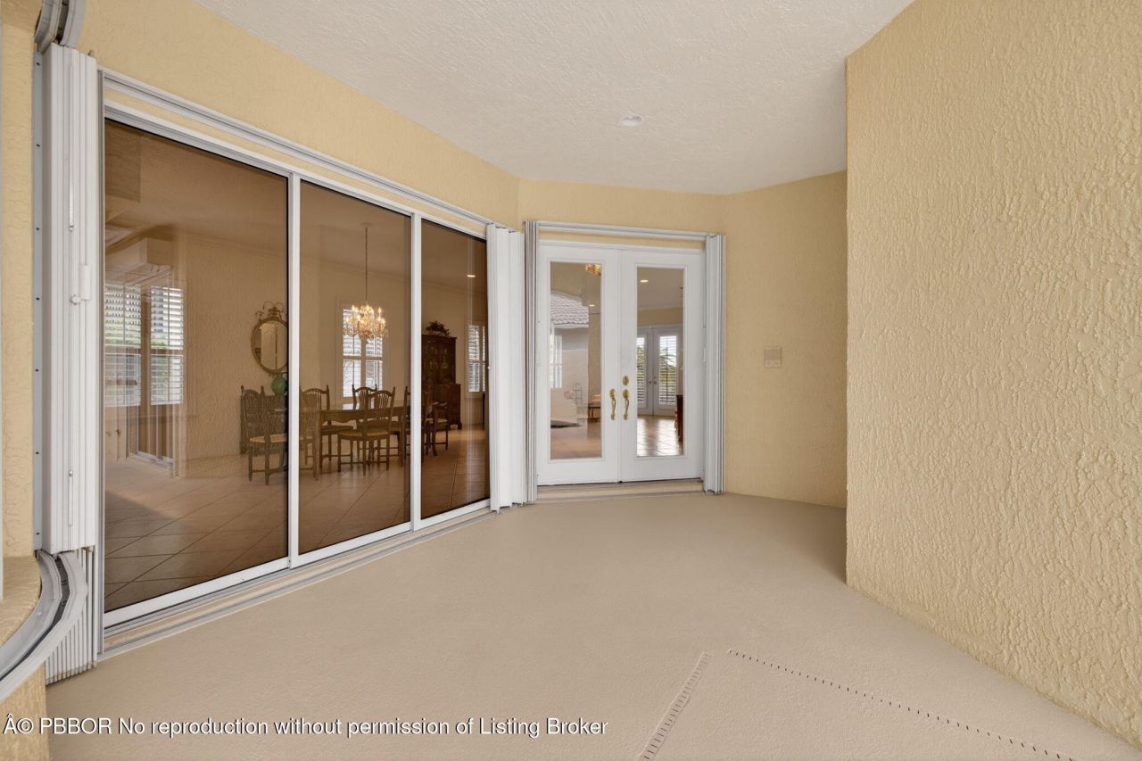 3305 Caracal Drive, Fort Pierce, FL 34949 Photo