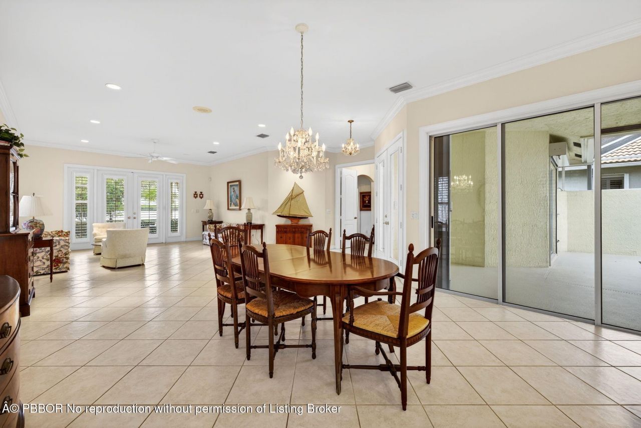 3305 Caracal Drive, Fort Pierce, FL 34949 Photo