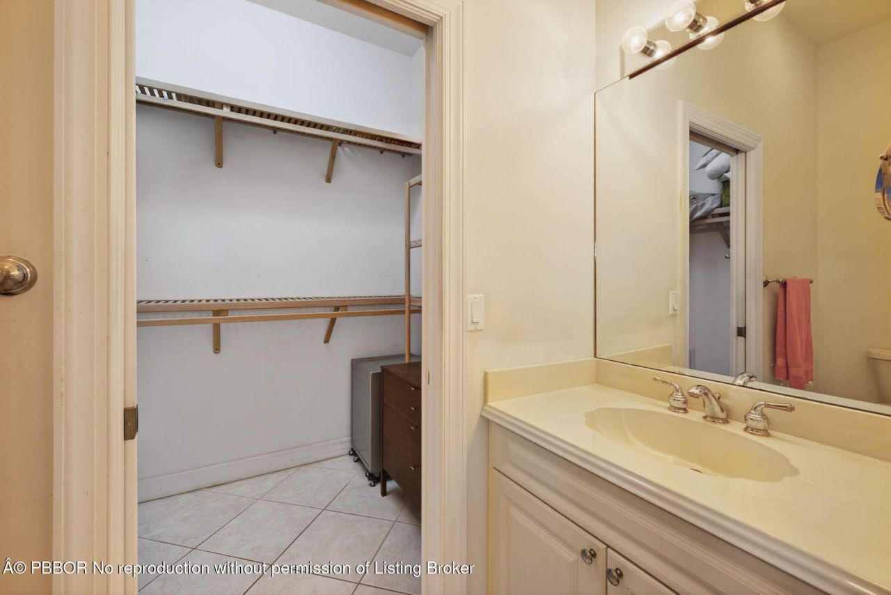 3305 Caracal Drive, Fort Pierce, FL 34949 Photo