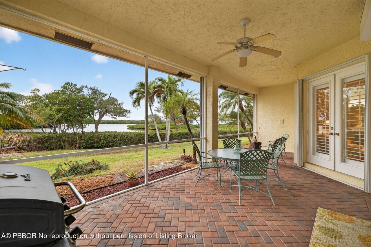3305 Caracal Drive, Fort Pierce, FL 34949 Photo