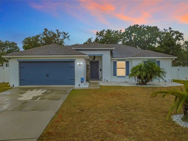 35725 ROSE MOSS AVENUE, LEESBURG, FL 34788