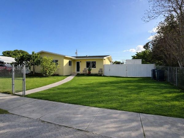 11930 SW 187th Ter , Miami, FL 33177