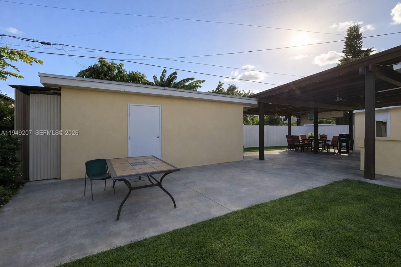 11930 SW 187th Ter , Miami, FL 33177 Photo