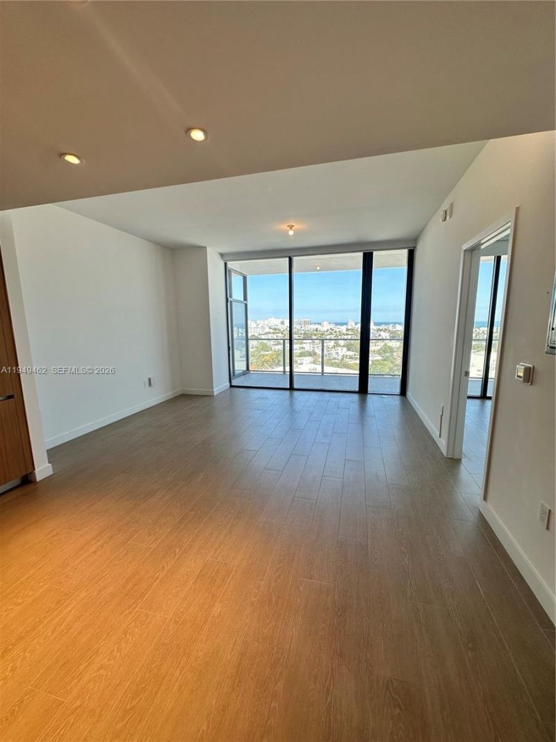 500 Alton Rd , Unit 1408, Miami Beach, FL 33139 Photo