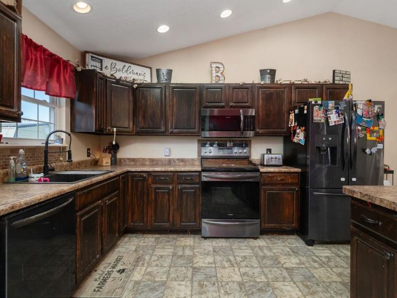 35 Nicholas Drive, Meigs Twp, OH 45660 Photo 8