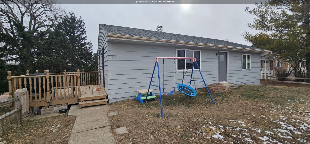 117 NORTHSHORE DR North Sioux City, SD 57049