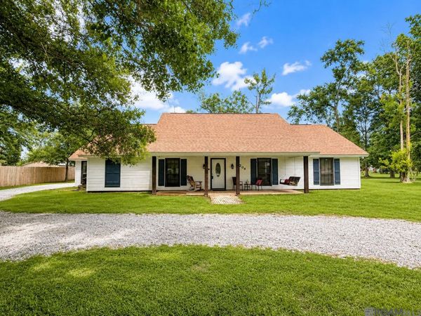 31204 Dunn Rd, Denham Springs, LA 70726