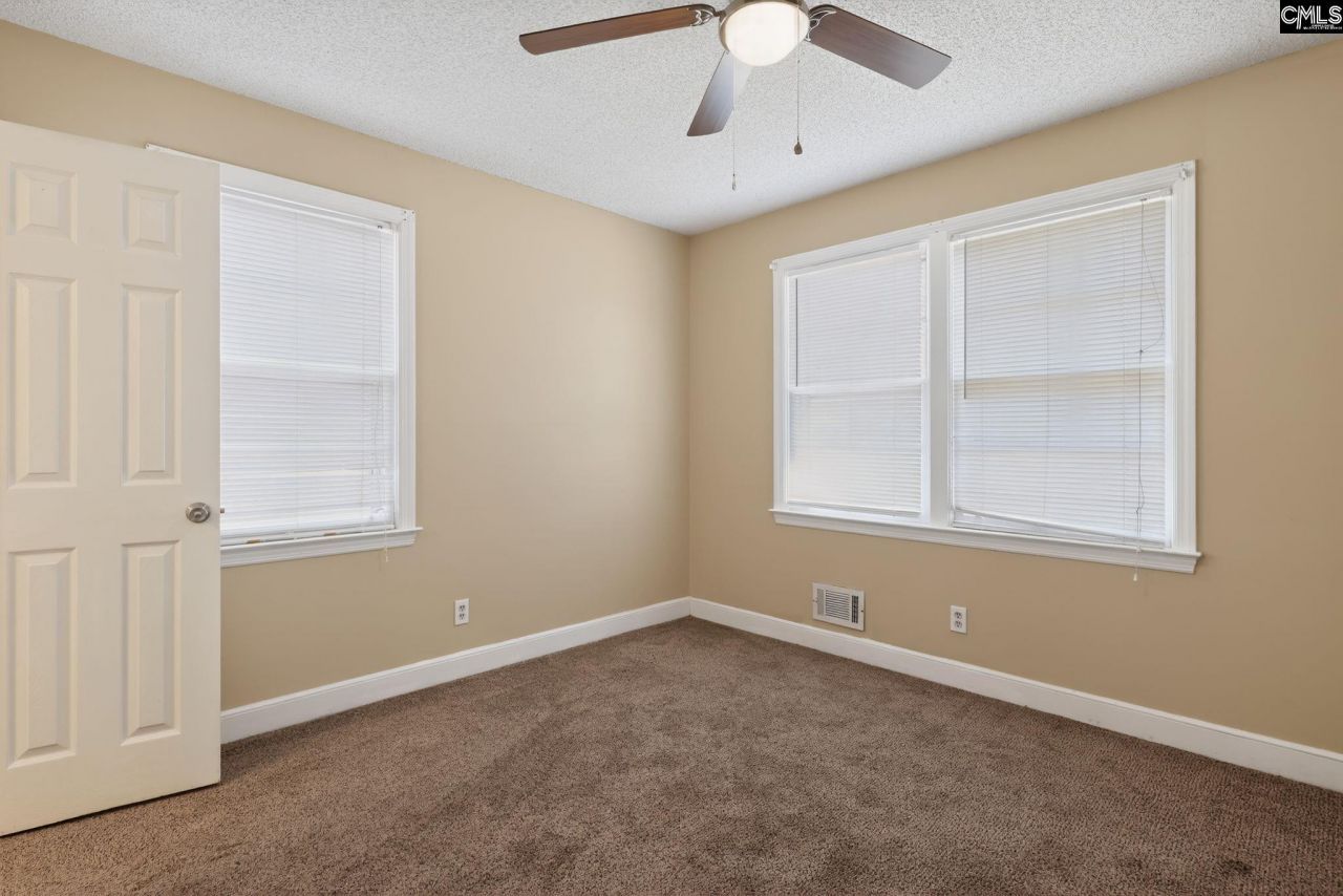 1455 Aralia Drive Photo 7