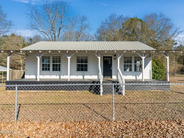 3270 U.S. 84, Laurel, MS 39443