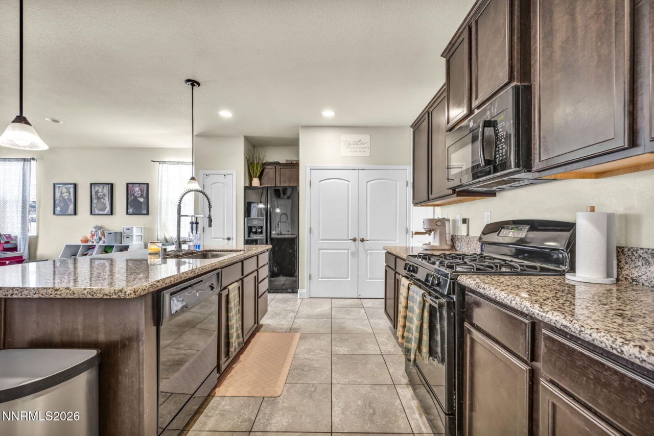 7058 Cinder Village Drive, Sparks, NV 89436 Photo