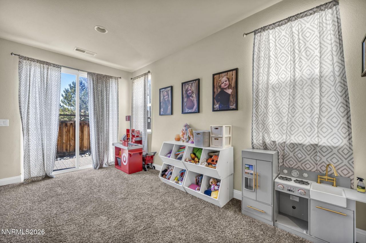 7058 Cinder Village Drive, Sparks, NV 89436 Photo