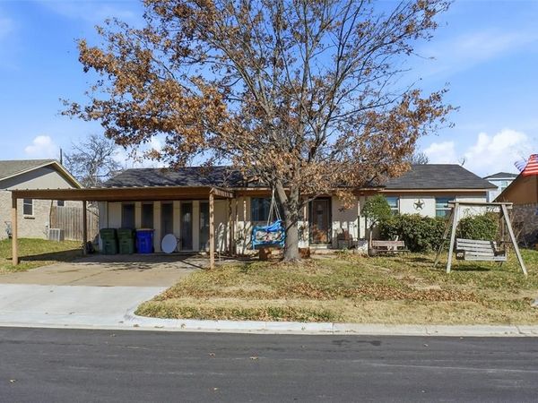 5909 Derek Drive, Watauga, TX 76148