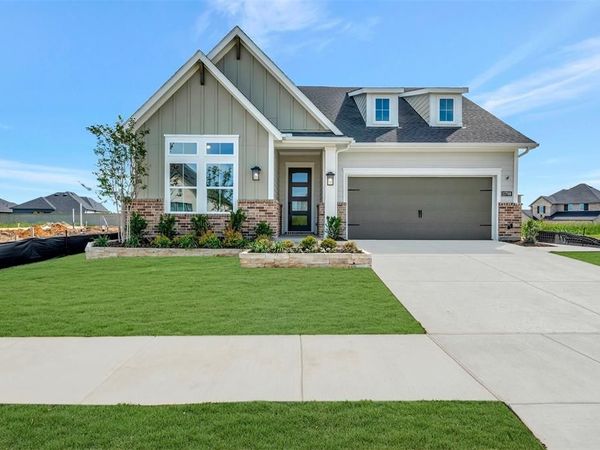 11708 Wildwood Street, Justin, TX 76247