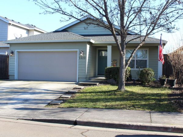 2422 Granite Court, White City, OR 97503