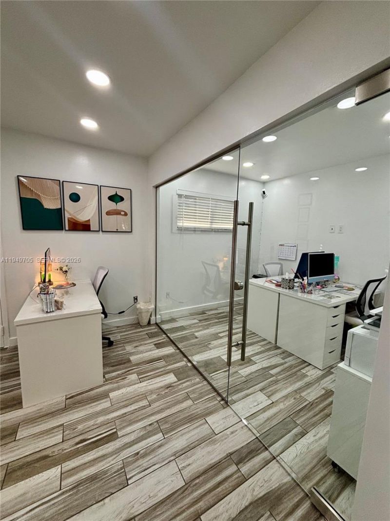 12392 SW 82nd Ave, Unit 12392A, Pinecrest, FL 33156 Photo