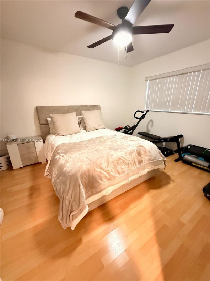 5790 Stirling Rd, Unit 104, Hollywood, FL 33021 Photo