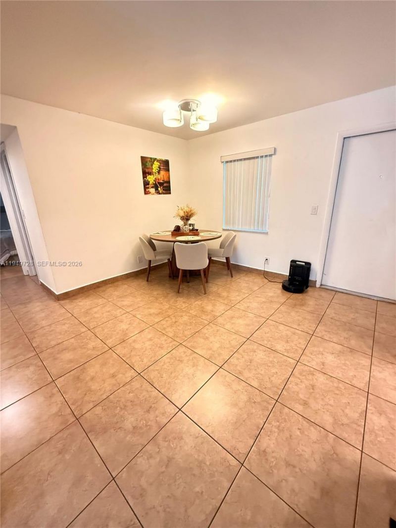 5790 Stirling Rd, Unit 104, Hollywood, FL 33021 Photo