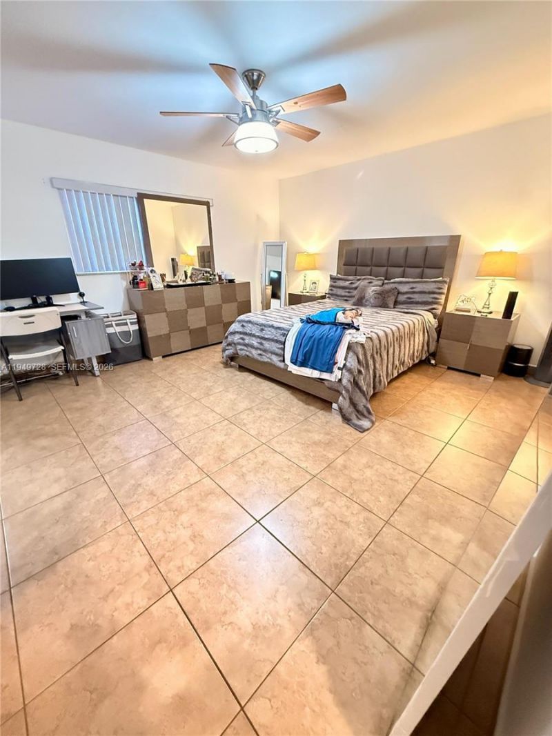 5790 Stirling Rd, Unit 104, Hollywood, FL 33021 Photo
