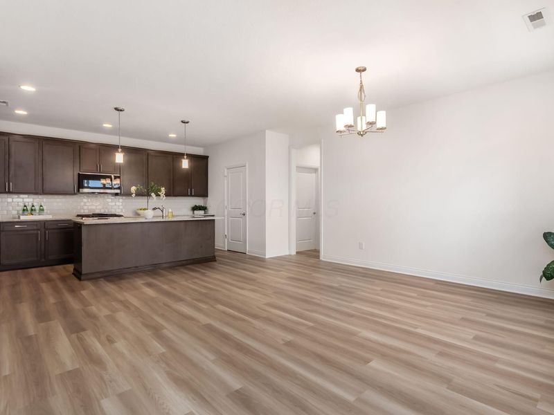 5176 Clarewood Lane, Dublin, OH 43016 Photo 9