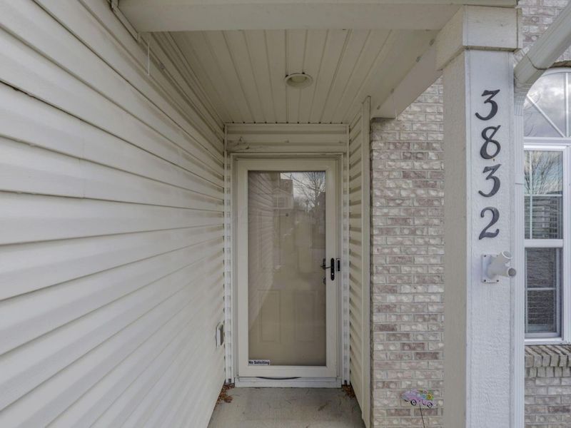 3832 Liriope Street, Canal Winchester, OH 43110 Photo 5