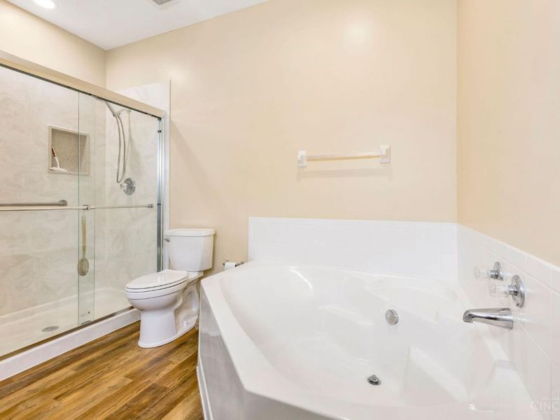 7991 Pinnacle Point Drive, Unit 101, West Chester, OH 45069 Photo 18