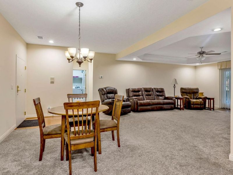 7991 Pinnacle Point Drive, Unit 101, West Chester, OH 45069 Photo 5