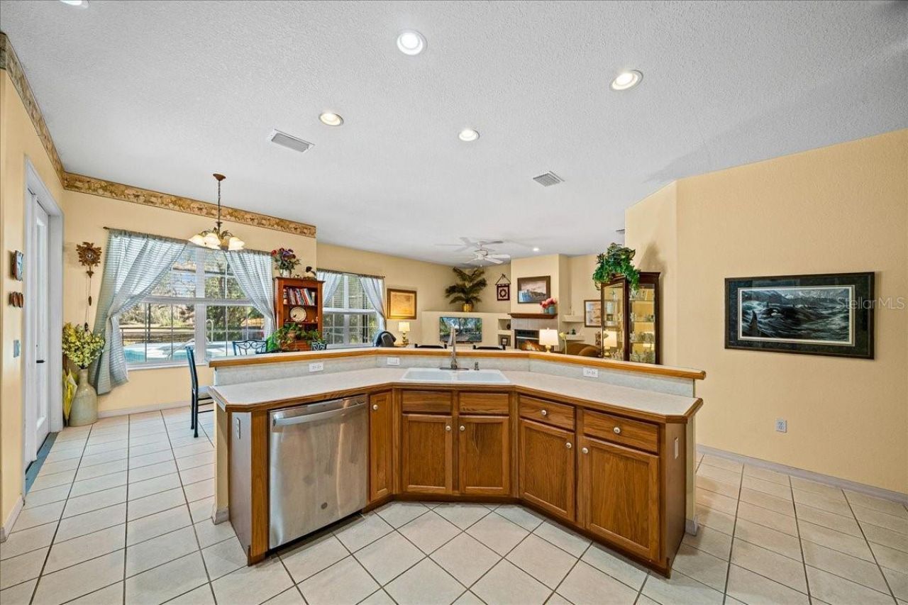 16731 SE 181st Terrace, Weirsdale, FL 32195 Photo