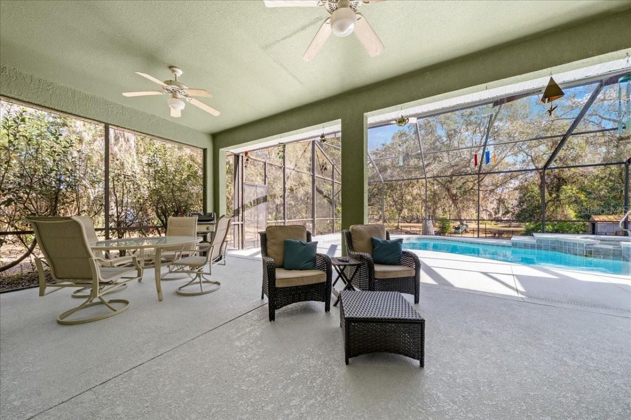 16731 SE 181st Terrace, Weirsdale, FL 32195 Photo