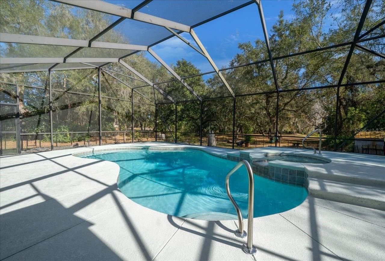 16731 SE 181st Terrace, Weirsdale, FL 32195 Photo