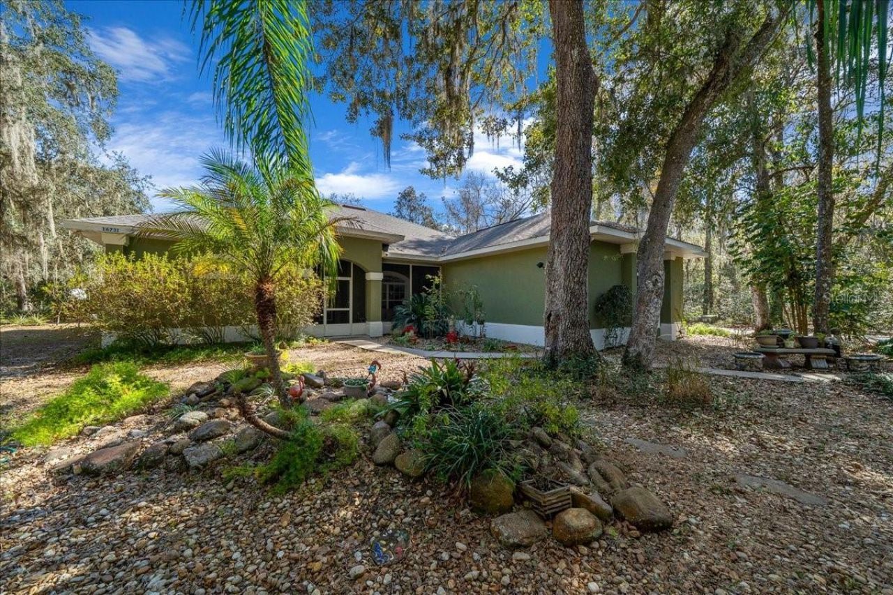 16731 SE 181st Terrace, Weirsdale, FL 32195 Photo
