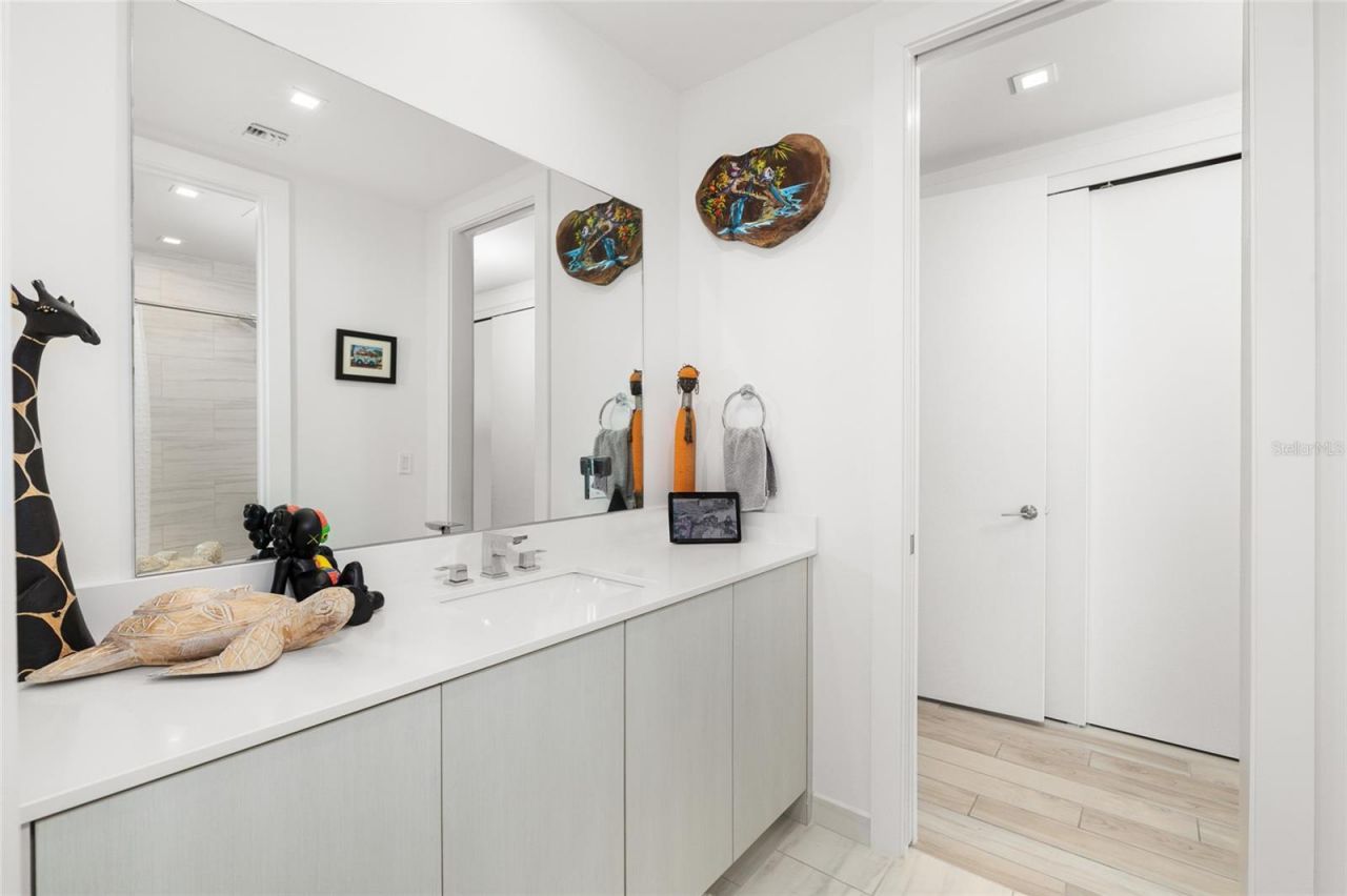 5120 Marina Way, Unit 16005, Tampa, FL 33611 Photo