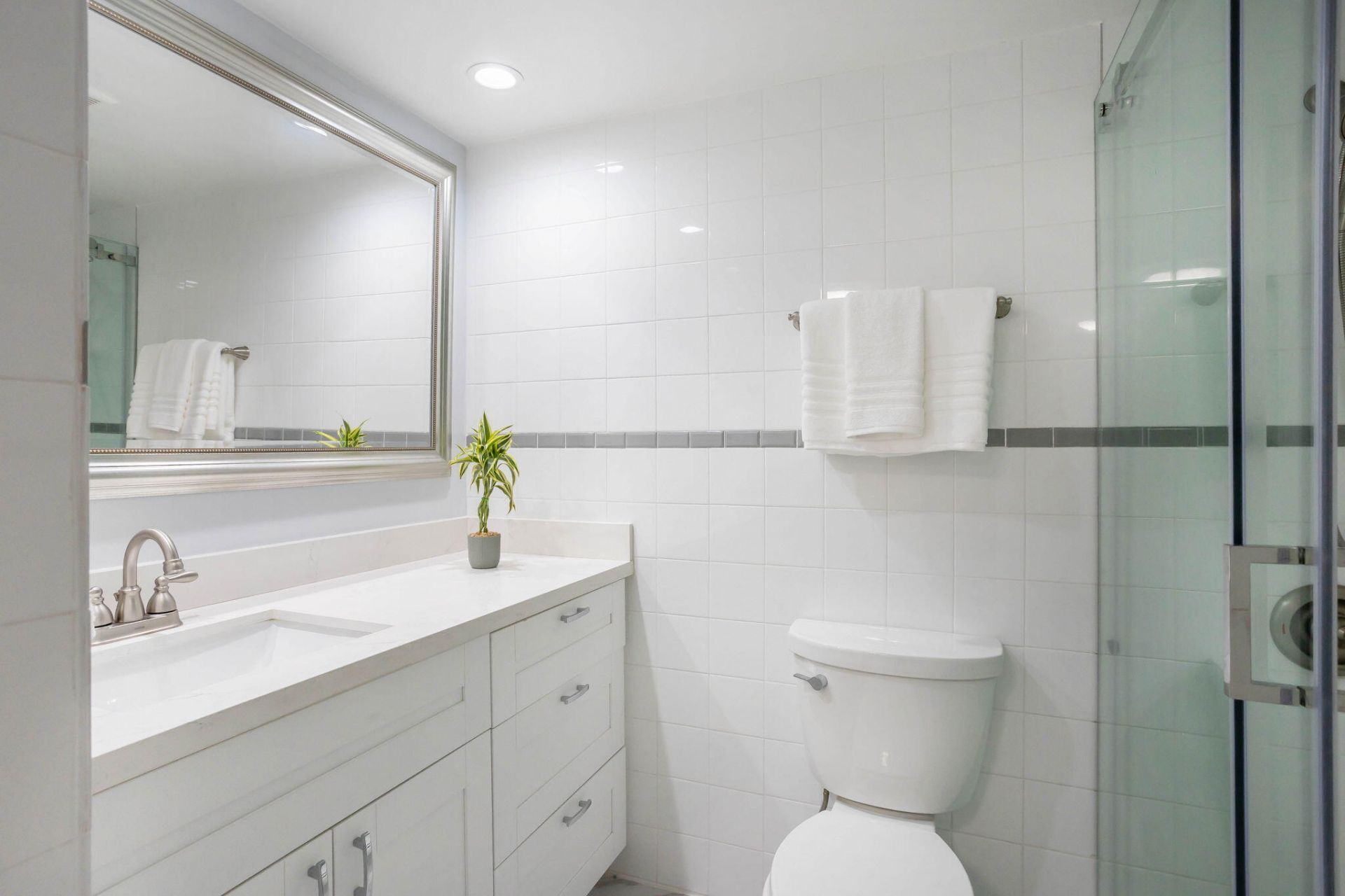 3700 Galt Ocean Drive, Unit 214, Fort Lauderdale, FL 33308 Photo