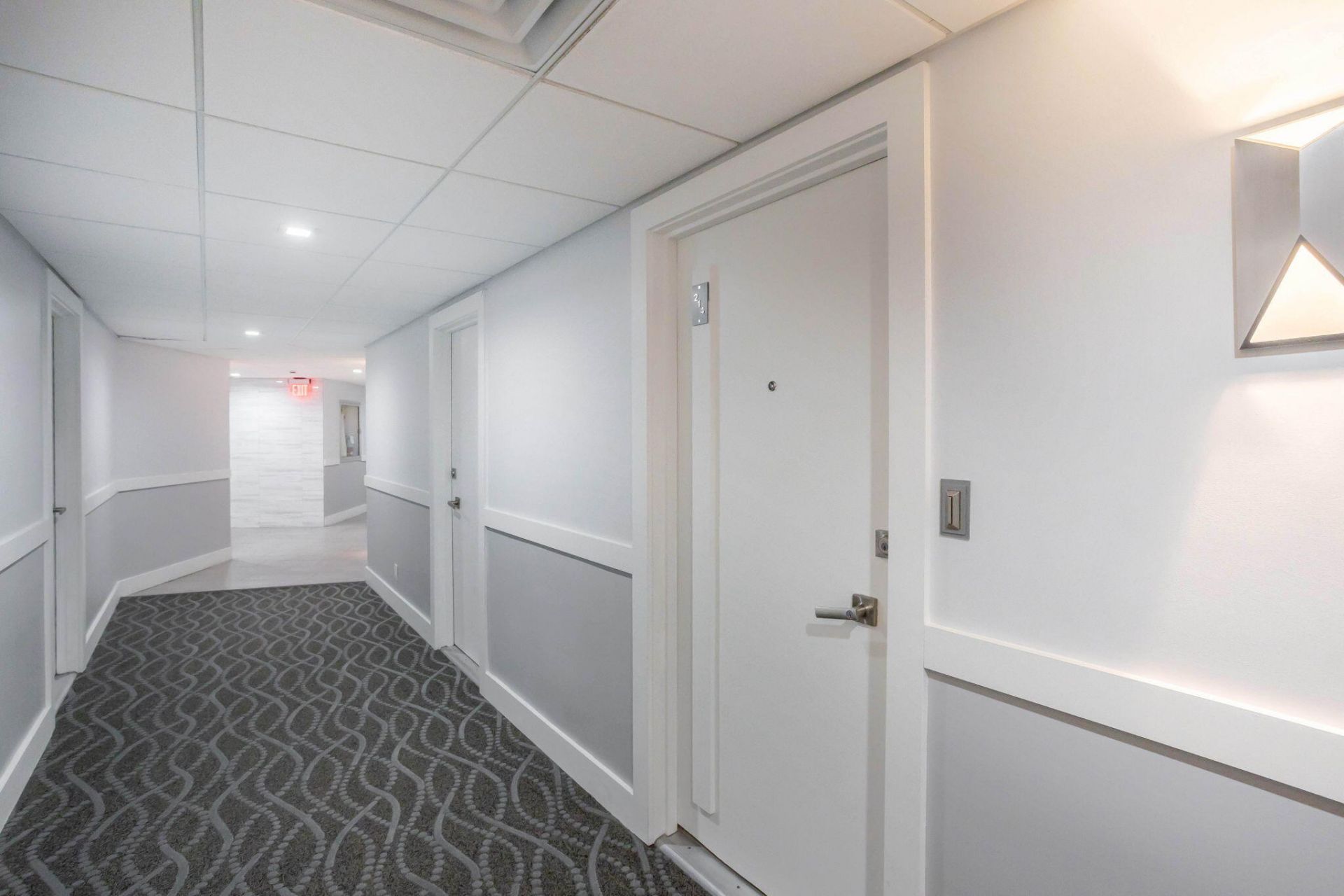 3700 Galt Ocean Drive, Unit 214, Fort Lauderdale, FL 33308 Photo