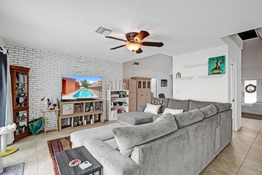 9471 SW 49th Place, Cooper City, FL 33328 Photo